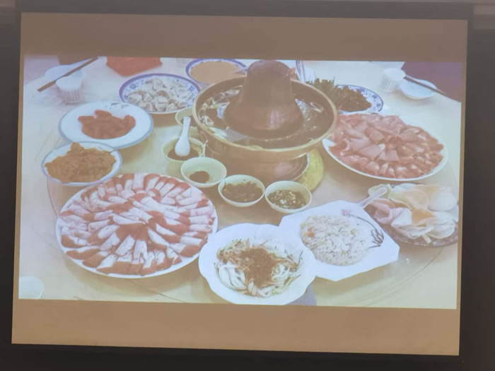 綿陽中旅行假日旅行社舉行胡楊林、南疆專列推薦會(huì)